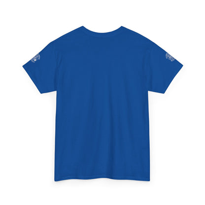 Lightweight white graphic tee summer casual outfit
